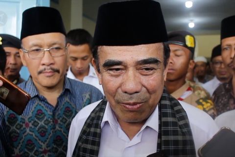 Menag minta  PNS jadi garda terdepan melawan radikalisme