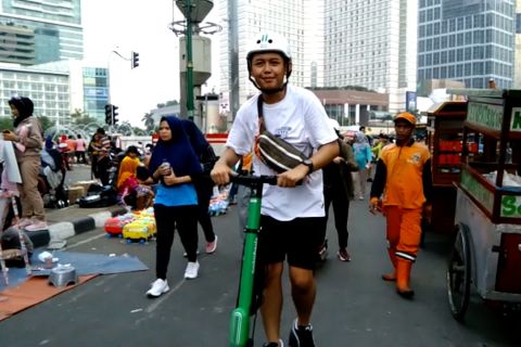 YLKI minta Grab hentikan sementara penyewaan skuter listrik