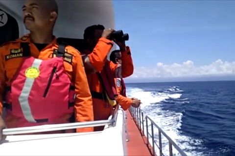 Tim SAR gabungan, cari nelayan hilang di selat lombok