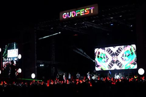 Penonton nikmati tampilan Marion Jola dan Ikon di Gudfest 2019