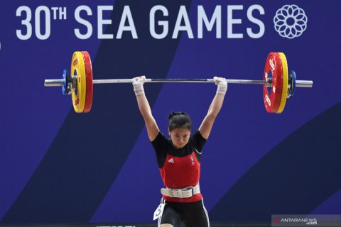 SEA Games 2019 : Emas angkat besi 49 kg putri
