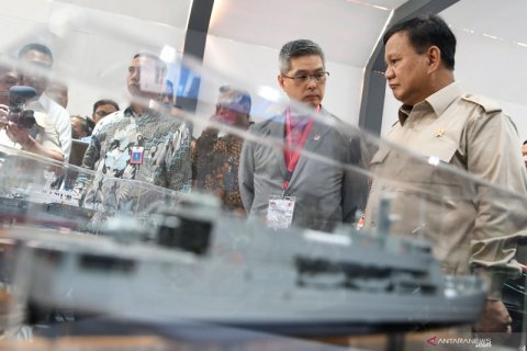 Pameran industri pertahanan dan keamanan di Kemhan