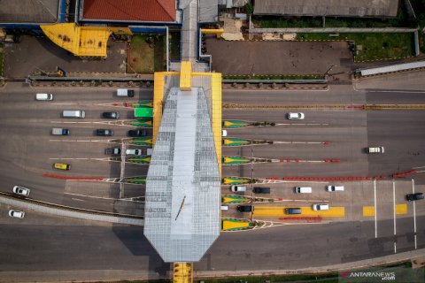 Target pembangunan jalan tol