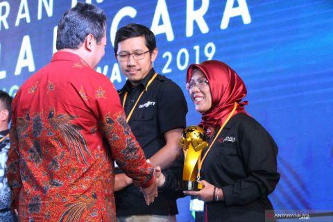 LKBN Antara raih Indonesian Migrant Worker Award