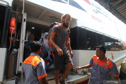 Wisatawan asing kunjungi Indonesia melalui pelabuhan Dumai