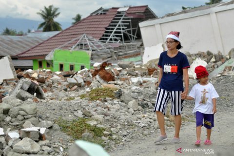 Bekas lokasi gempa di Perumnas Balaroa ramai didatangi pengunjung