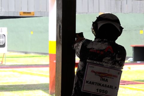 Menembak putri sumbang dua perak bagi Indonesia