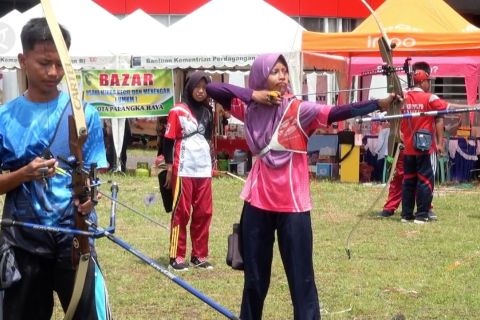 Mencari bibit atlet panahan nasional di ajang kejurnas