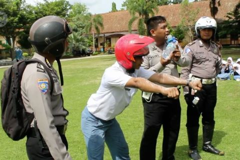 Ajak siswa glorifikasi keselamatan berlalu lintas