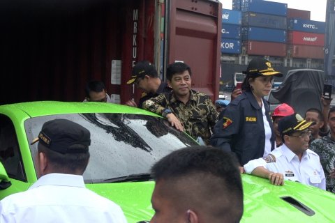 Bea Cukai gagalkan penyelundupan kendaraan mewah yang rugikan negara Rp48 miliar