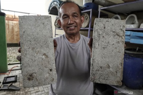 Batu bata dari sampah organik