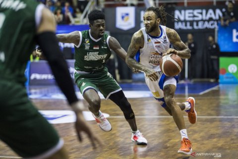 IBL Pertamax 2020 : Louvre Surabaya vs Satria Muda Pertamina