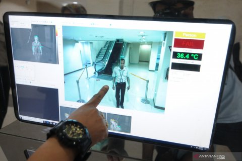 Waspada virus Corona, bandara Adi Soemarmo pasang alat deteksi suhu tubuh