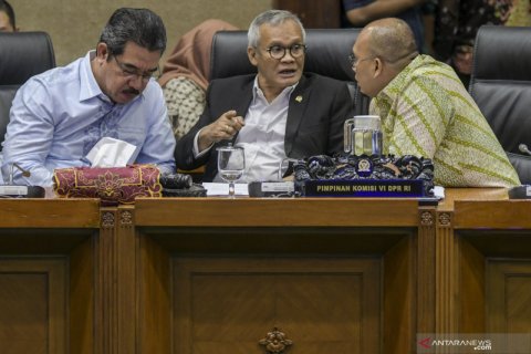 Komisi VI Rapat Panja Jiwasraya