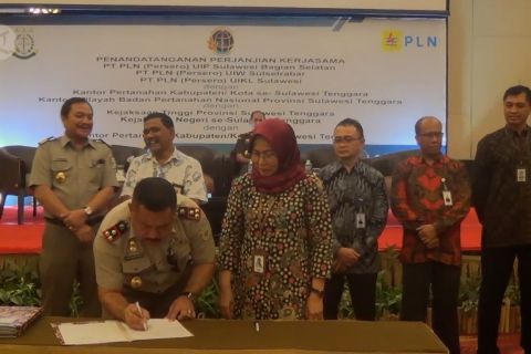 1600 sertifikat tanah tower PLN di Sultra siap terbit
