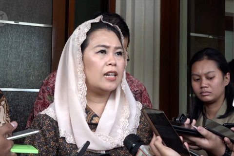 Yenny Wahid terbuka tak hanya bagi pramugari Garuda