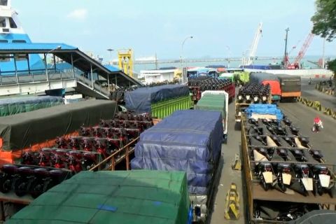 Libur Imlek, ASDP Merak operasikan 32 armada kapal besar