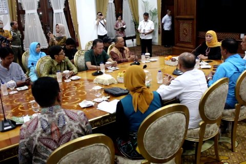 Jatim siap  terima kepulangan  248 warga Jatim dari China
