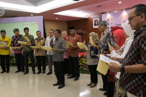 Pakta Integritas demi pencegahan perkawinan anak