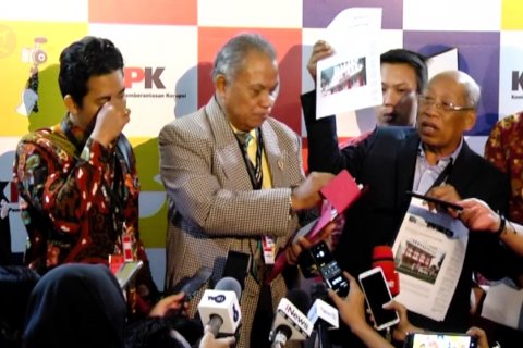 Tim hukum PDIP beberkan tujuh temuan ke dewas KPK