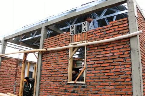 Pemprov NTB kejar target hunian warga terdampak gempa