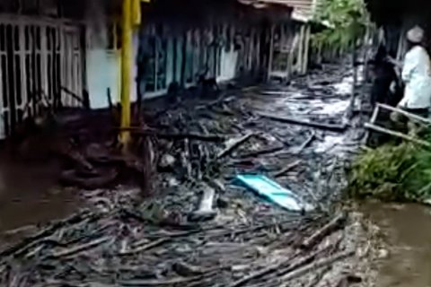 Pemulihan Bondowoso pascabanjir bandang&nbsp;