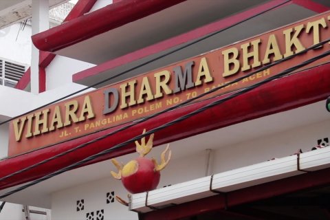 Warga keturunan Tionghoa di Aceh mulai bersih-bersih vihara