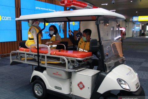 Ambulance golf car siaga 24 jam