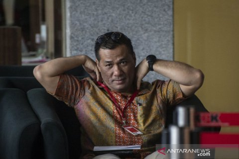 KPK periksa mantan Direktur Operasi Pelindo II