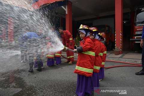 FOTO - Pemadam Kebakaran Cilik Pekanbaru