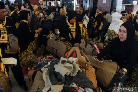 Calon jamaah umrah gagal berangkat