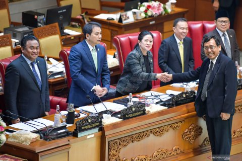 Pelantikan Anggota Komisioner KPU