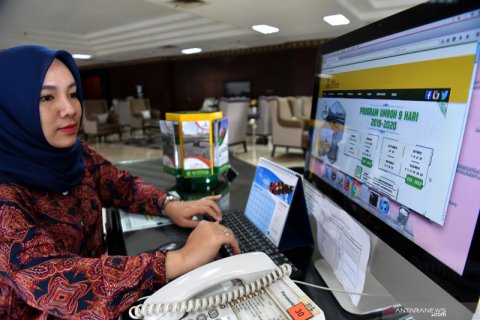 Pelayanan umrah ditangguhkan karena virus Corona