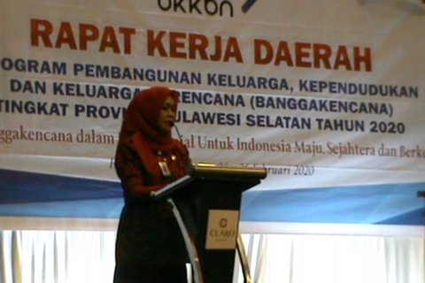 Edukasi keluarga dalam pencapaian target TFR