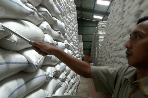 Bulog optimistis stok beras aman jelang ramadhan