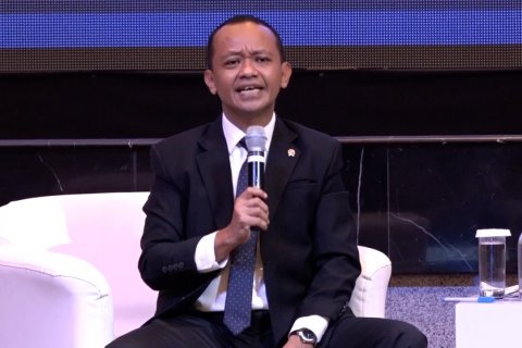 Ikhtiar Indonesia menjadi sentra industri baterai lithium terbesar dunia