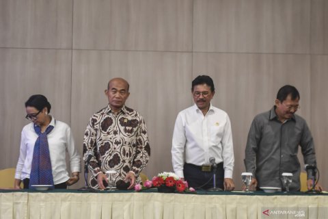 Forum pemimpin redaksi bersama empat menteri