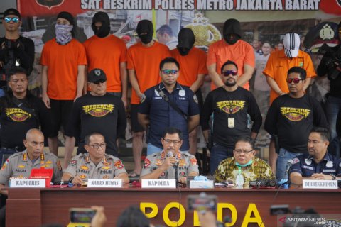 Ungkap kasus senjata api ilegal