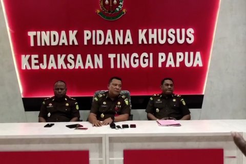 Kejati Papua tetapkan Bupati Waropen sebagai tersangka