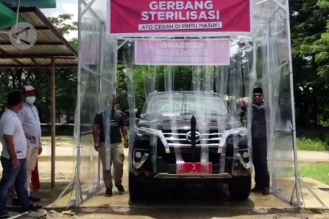 Gerbang sterilisasi&nbsp;karya swadaya warga Kendari