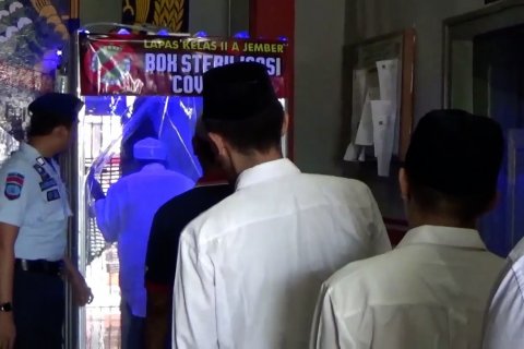 Cegah COVID-19, Lapas Jember tolak tahanan baru