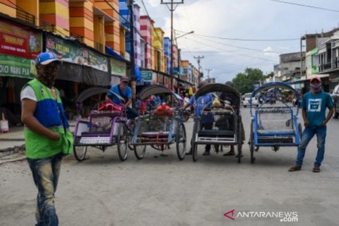 Bantuan sosial pekerja informal terdampak  COVID-19
