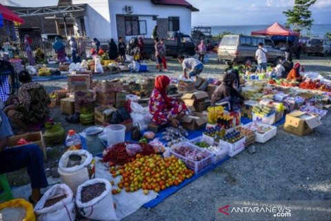 Pembatasan jam operasi pasar dadakan