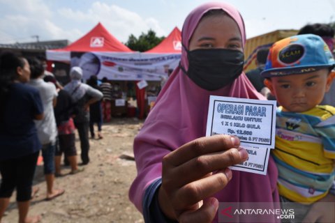 Operasi pasar gula pasir jelang puasa