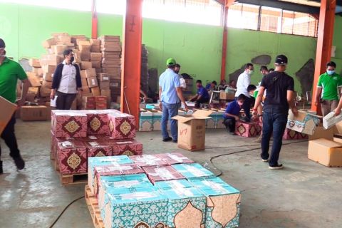 Pemprov DKI bagikan 20 juta masker kain gratis