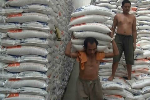 Stok beras Temanggung mencukupi hingga akhir tahun