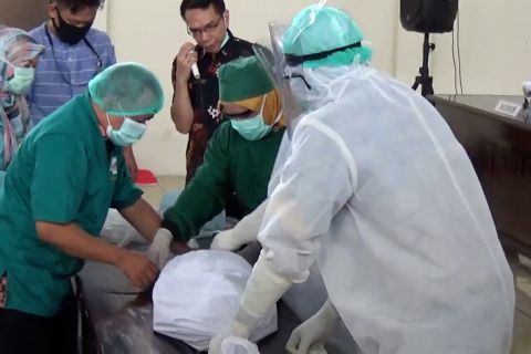 TNI/Polri Kuningan siap bantu pemakaman jenazah COVID-19