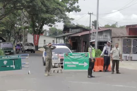 Sumbar ajukan PSBB ke Menkes