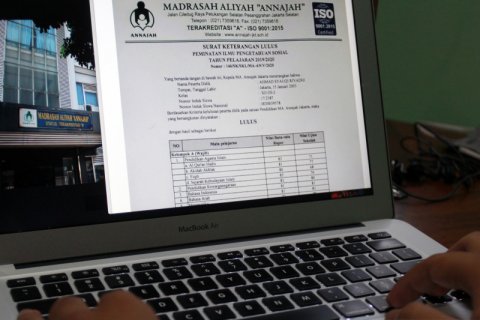Pengumuman kelulusan siswa SMA dan sederajat melalui daring