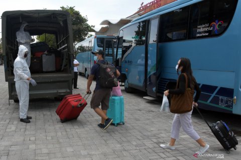 Pekerja migran Indonesia tiba di Denpasar